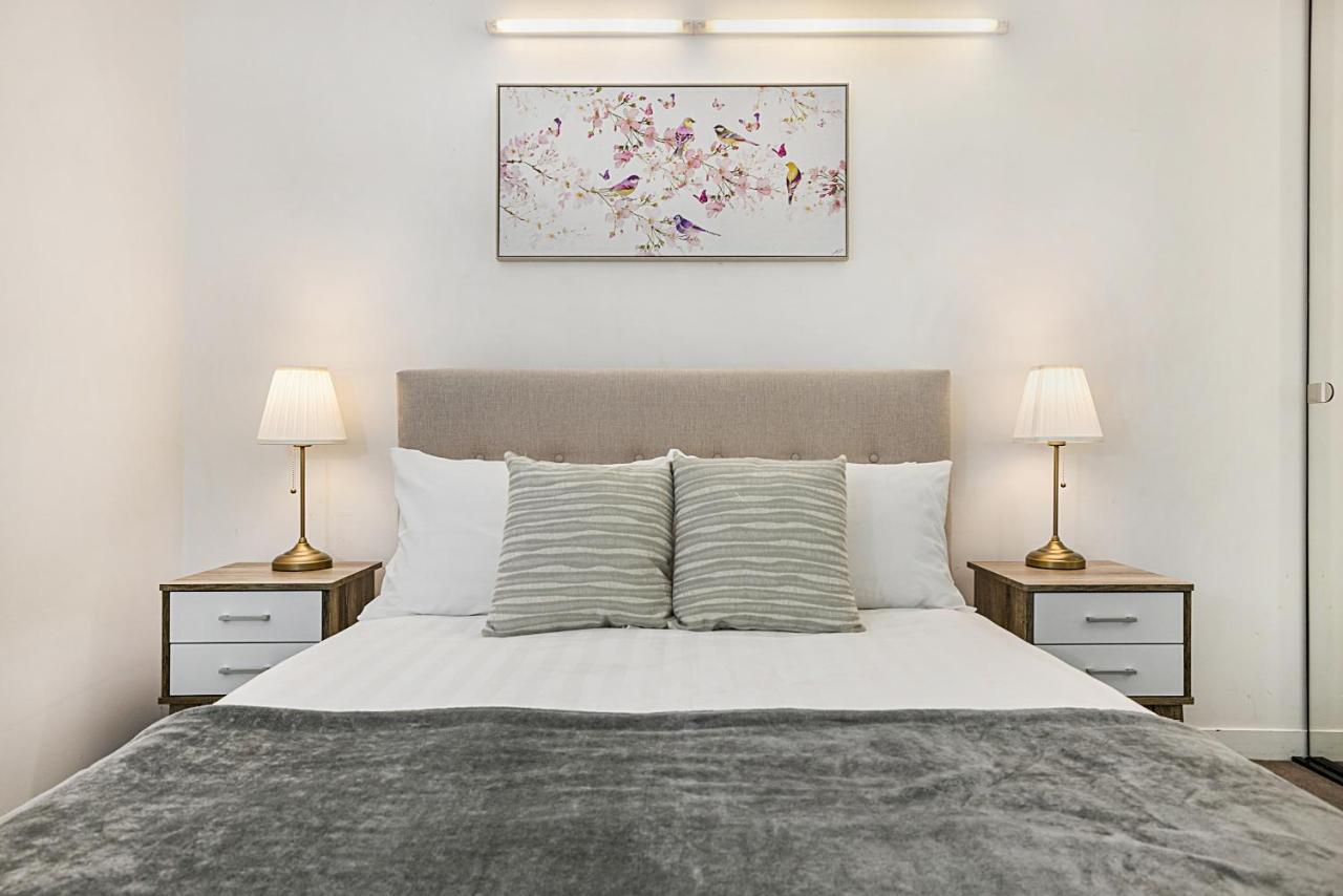 2-Bed Unit Metres From Cbd Malls, Dining & Sights Lejlighed Melbourne Eksteriør billede